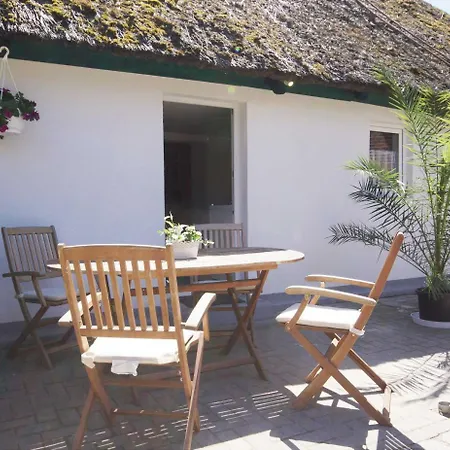 Reetferienhaus Jablonski * Bergen Auf Rugen